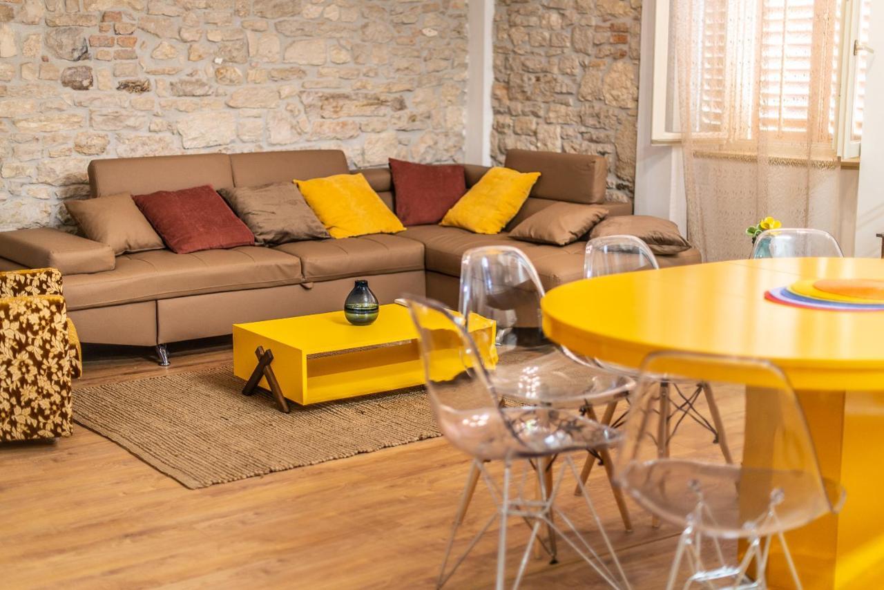 Augusta Apartment Pula Ngoại thất bức ảnh