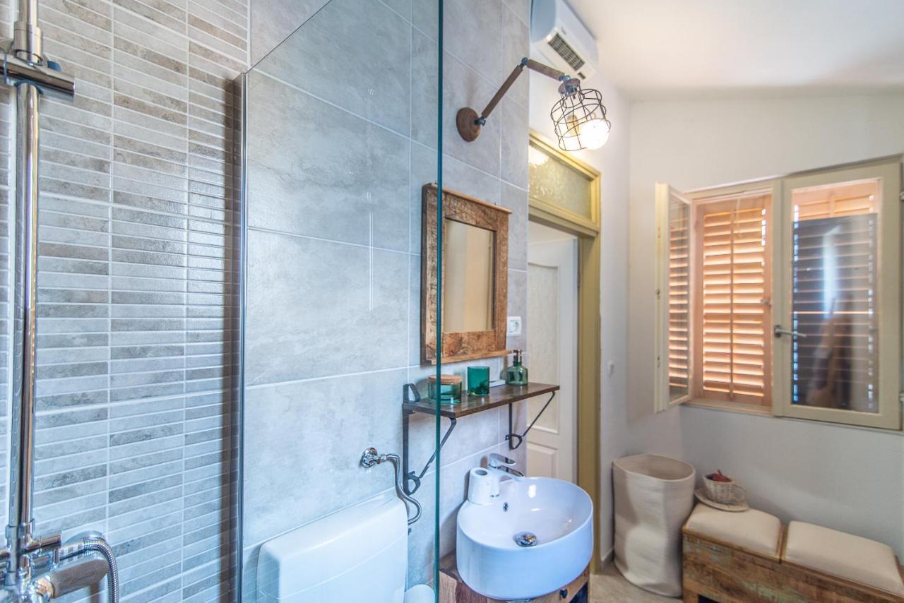 Augusta Apartment Pula Ngoại thất bức ảnh