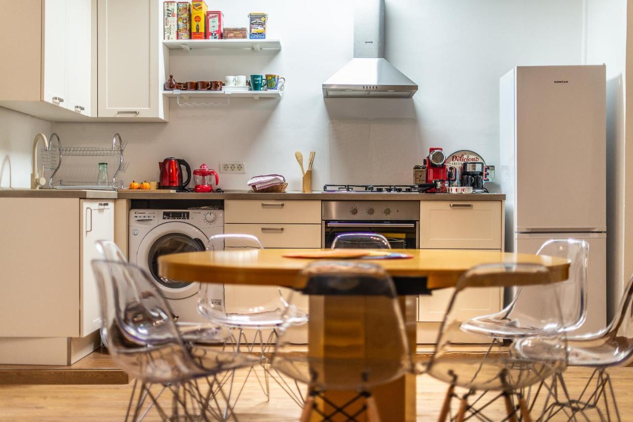Augusta Apartment Pula Ngoại thất bức ảnh
